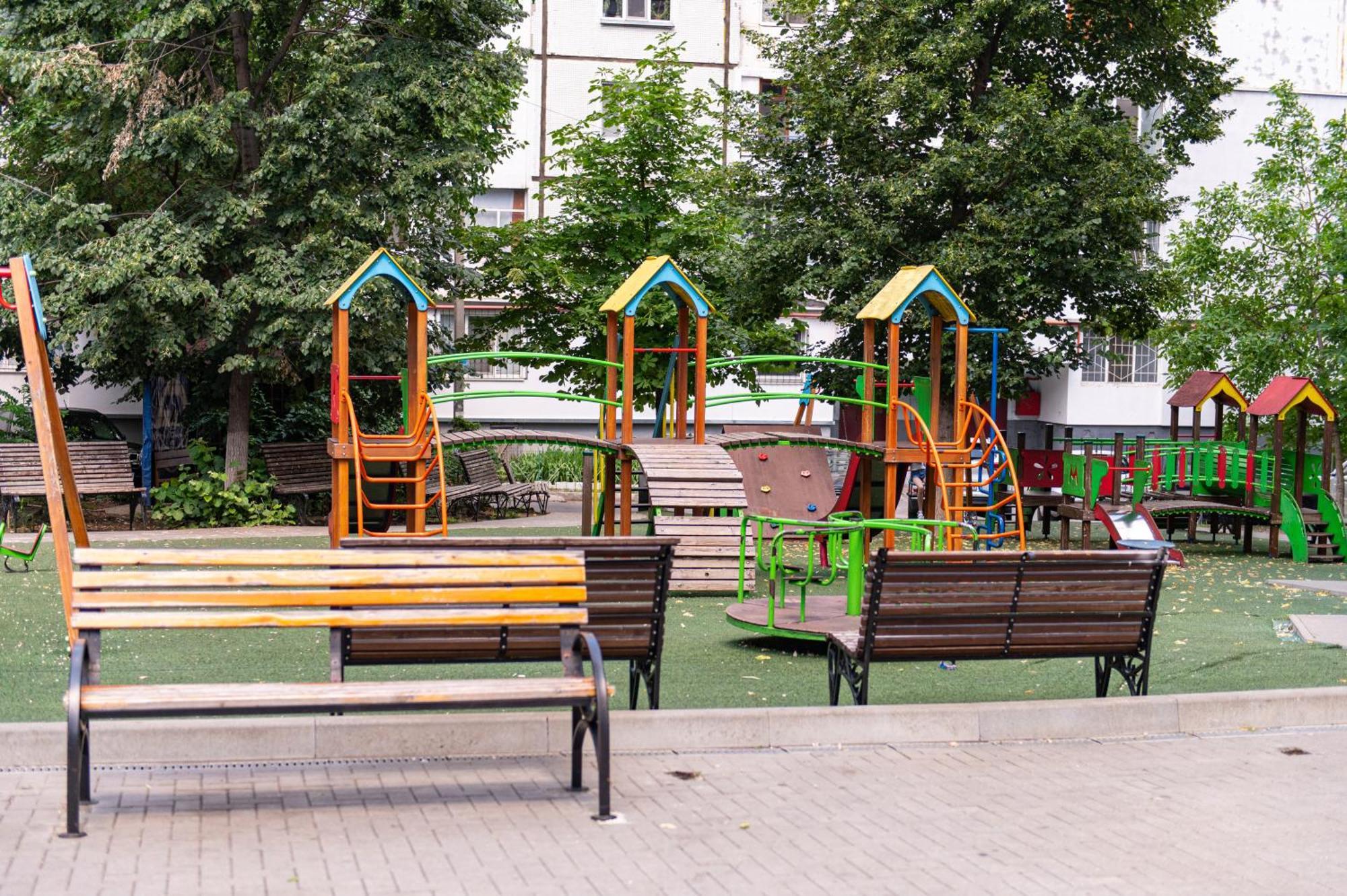 Sky House Exclusive Apartments Chişinău Eksteriør billede