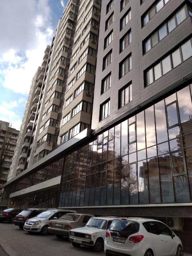 Sky House Exclusive Apartments Chişinău Eksteriør billede