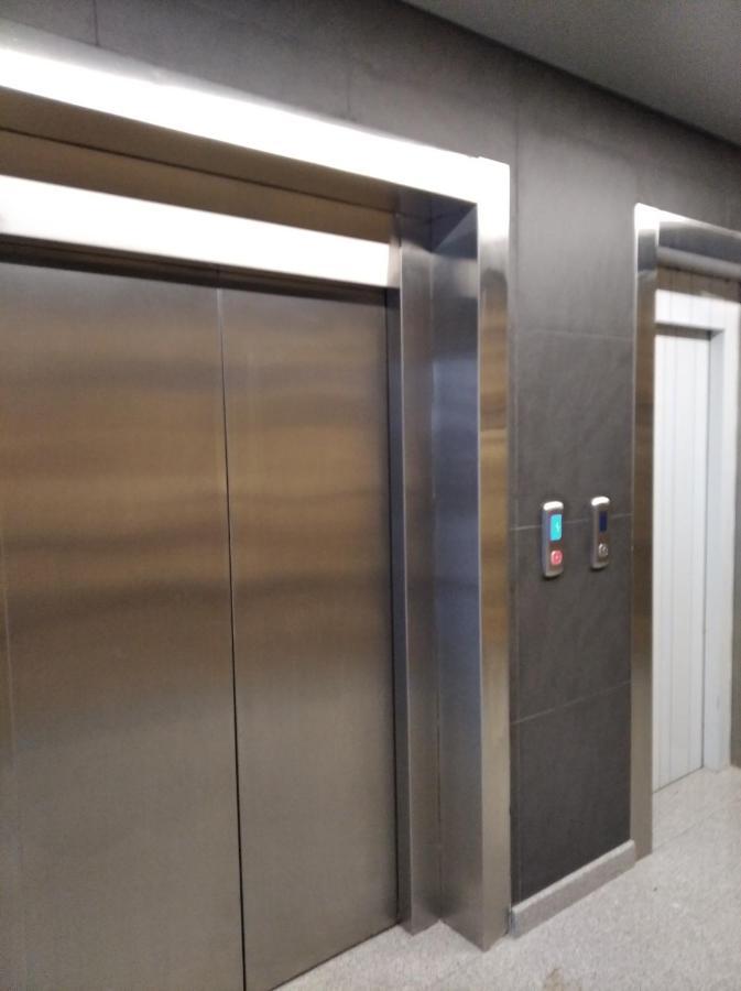 Sky House Exclusive Apartments Chişinău Eksteriør billede